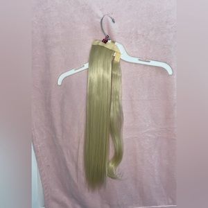 24” Blonde Ponytail Extension